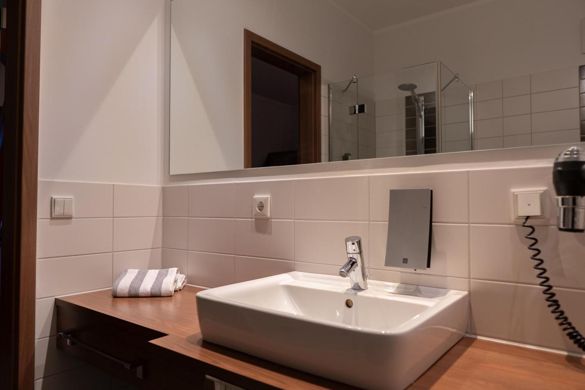 Hotel Bruehlerhoehe إرفورت المظهر الخارجي الصورة